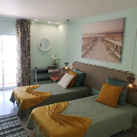 Waves Alvor Апартаменты *